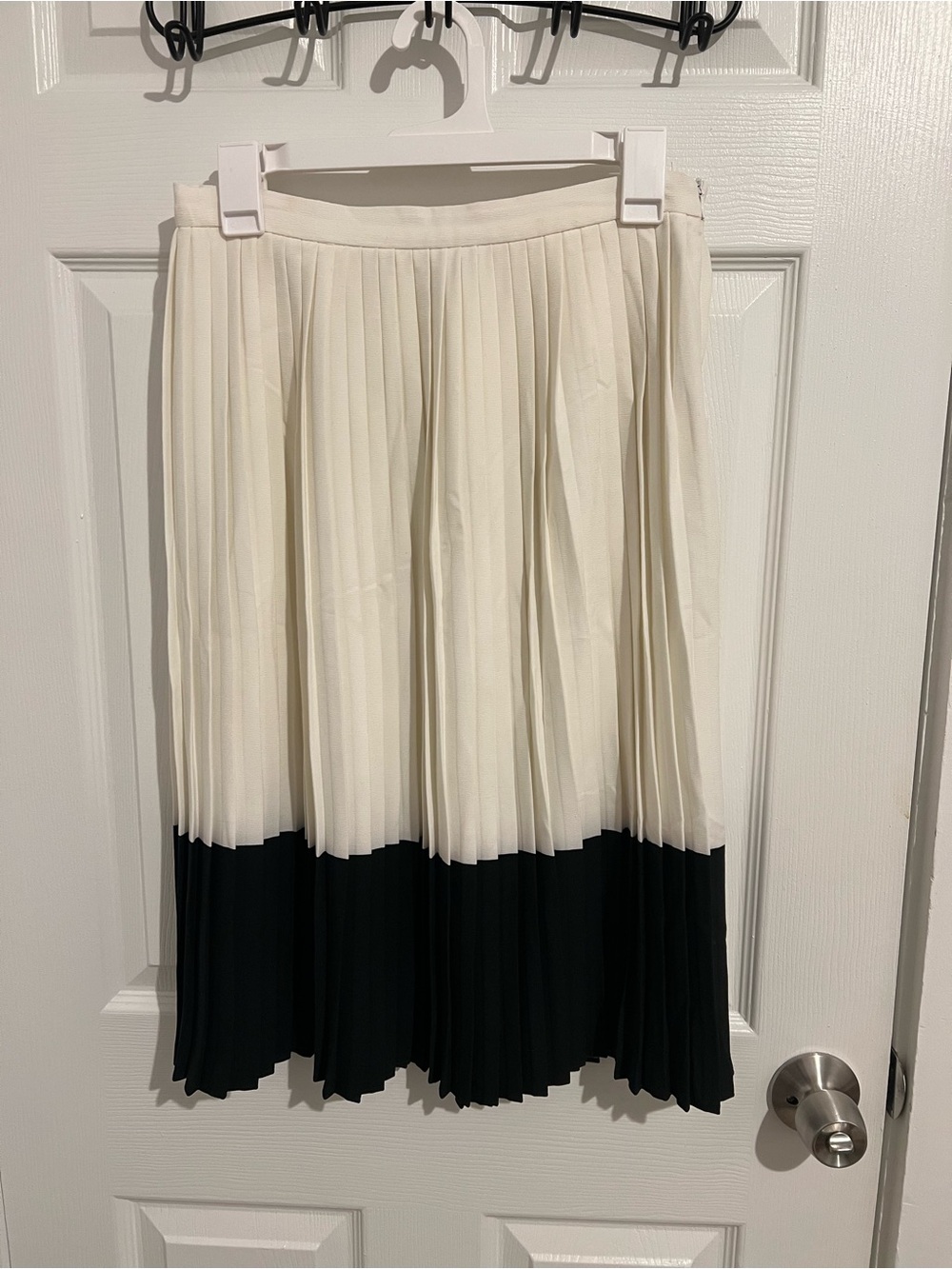 Rachel Zoe Two-Tone Pleated Midi Skirt in White and Black